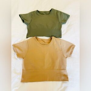 Aerie Offline Sidewalk seamless crop top- khaki, sz L. 1 item total